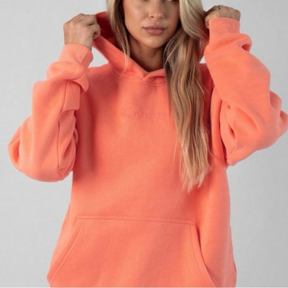 COMFRT HOODIE